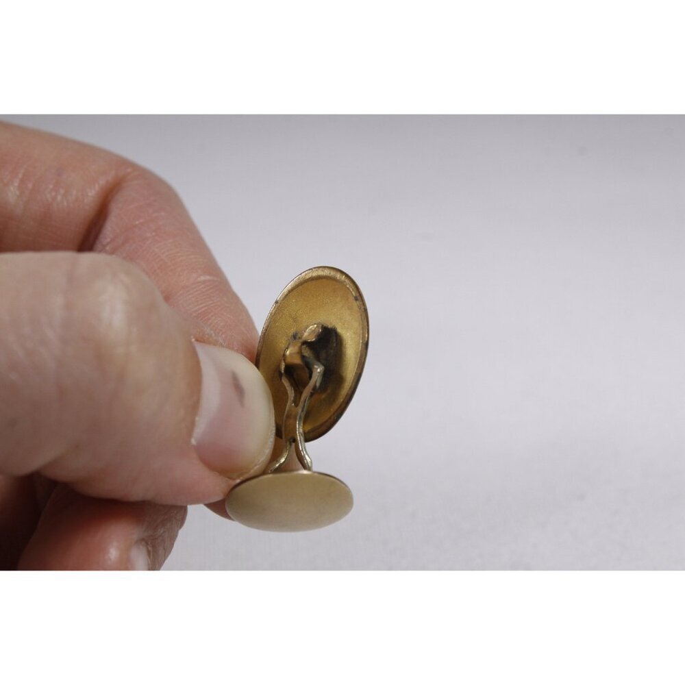 Vintage gold toned cufflinks with engraved decoration, oval cuff links classic - Picture 6 of 8